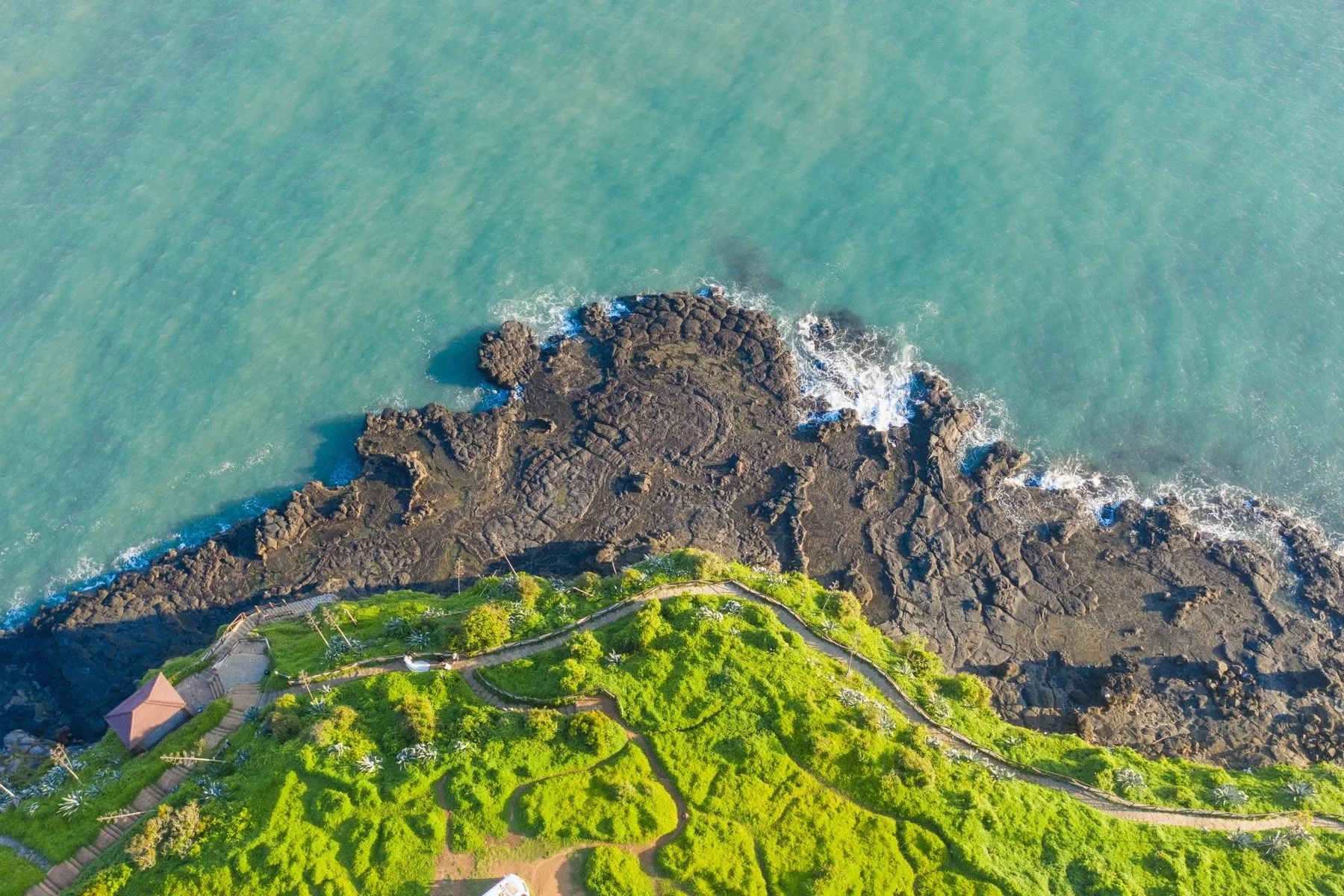 Volcano Island (Liudun Island)